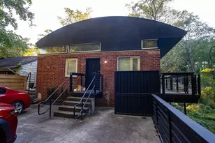 15 Burbank Dr SW, Atlanta, GA 30314 - Photo 1