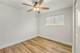 3822 Stephanie Dr SW, Atlanta, GA 30331 - Photo 13