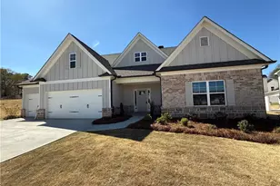 111 Cherokee Rose Ln, Hoschton, GA 30548 - Photo 1