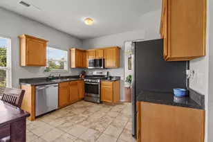 640 Rockbass Rd, Suwanee, GA 30024 - Photo 9