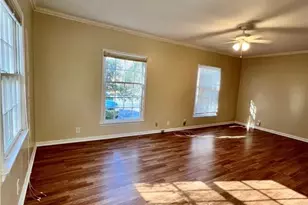 3888 York Pl, Decatur, GA 30032 - Photo 7