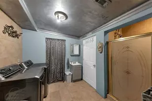 1410 N Druid Hills Road N, Brookhaven, GA 30319 - Photo 41