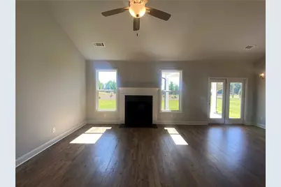 372 Glenside Drive, Jefferson, GA 30549 - Photo 9