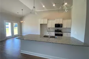 372 Glenside Dr, Jefferson, GA 30549 - Photo 13