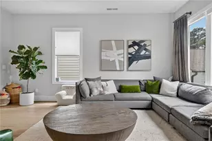 4012 Hazel Nut Ln, Atlanta, GA 30342 - Photo 9