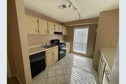 1103 Cumberland Court SE, Smyrna, GA 30080 - Photo 5