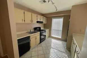 1103 Cumberland Ct SE, Smyrna, GA 30080 - Photo 5