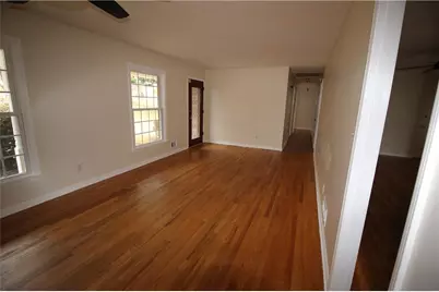 2800 Fernvalley Road, Marietta, GA 30066 - Photo 5