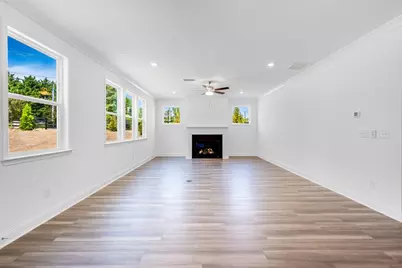 4044 Dantry Lane, Buford, GA 30519 - Photo 9