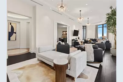 3376 Peachtree Road NE #35B, Atlanta, GA 30326 - Photo 11