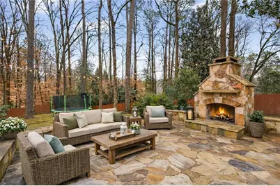 4105 Peachtree Dunwwoody Road NE, Atlanta, GA 30342 - Photo 33