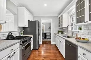 4105 Peachtree Dunwwoody Road NE, Atlanta, GA 30342 - Photo 9