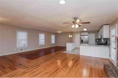 282 Somerset Court, Lawrenceville, GA 30044 - Photo 11