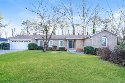 282 Somerset Court, Lawrenceville, GA 30044 - Photo 1