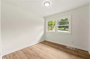 3981 Rutgers Dr SW, Atlanta, GA 30331 - Photo 7