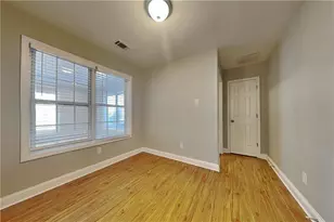 3205 Wellbrook Dr, Loganville, GA 30052 - Photo 9