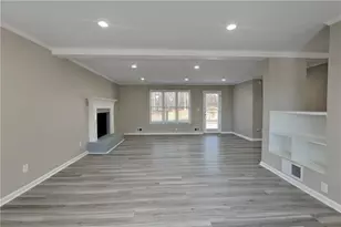 210 Timber Laurel Ct, Lawrenceville, GA 30043 - Photo 3