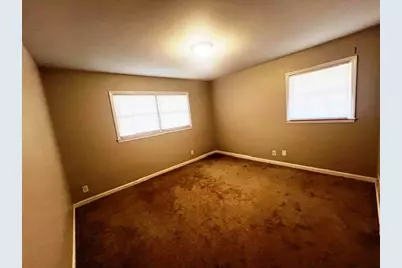 2944 Cherry Blossom Lane, Atlanta, GA 30344 - Photo 5