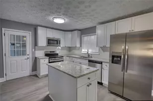 2272 Dodson Dr, Atlanta, GA 30344 - Photo 11