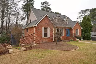 2150 Wenlok Trail NE, Marietta, GA 30066 - Photo 3