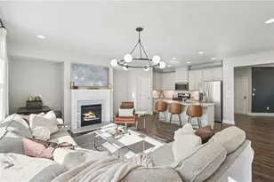 365 Hayden Cir, Woodstock, GA 30189 - Photo 3