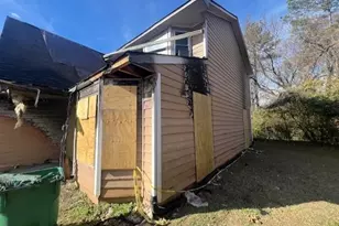 439 Orchard Dr, Stone Mountain, GA 30083 - Photo 9