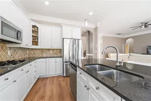 942 Hidden Falls Ln SE, Smyrna, GA 30082 - Photo 9