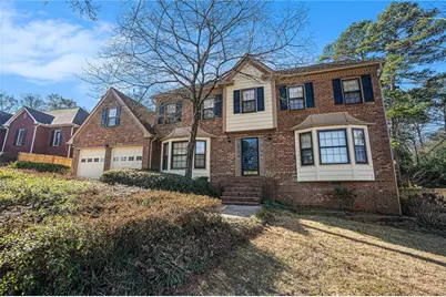 921 Cedar Trace SW, Lilburn, GA 30047 - Photo 3