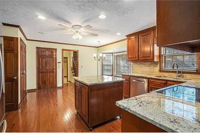 921 Cedar Trace SW, Lilburn, GA 30047 - Photo 9