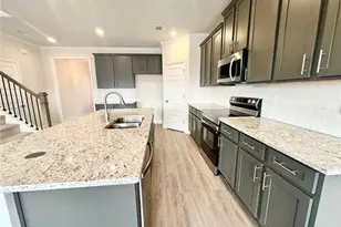 7252 Millbrae Walk, Flowery Branch, GA 30542 - Photo 7