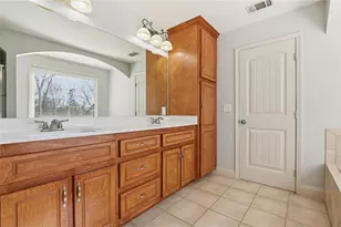 102 Oak Ridge Trail SE, White, GA 30184 - Photo 17