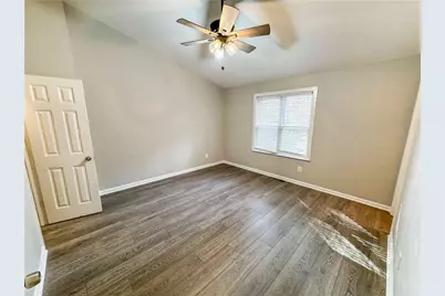 3575 Kennesaw Station Drive NW, Kennesaw, GA 30144 - Photo 15