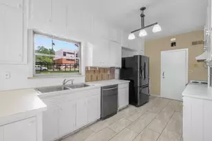 757 Old Ivy Rd NE, Atlanta, GA 30342 - Photo 11