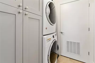 222 12th Street NE #1806, Atlanta, GA 30309 - Photo 33