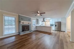 2710 Broadnax Mill Rd, Loganville, GA 30052 - Photo 5