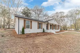 2710 Broadnax Mill Rd, Loganville, GA 30052 - Photo 3