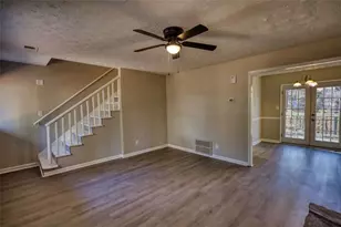 5953 Armour Dr, Union City, GA 30291 - Photo 5