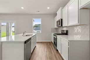 372 Abbott Rd, Statham, GA 30666 - Photo 11