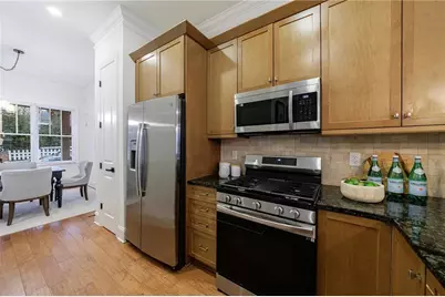 218 Marion Place NE, Atlanta, GA 30307 - Photo 9