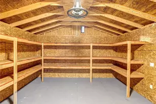 7115 Spout Springs Rd, Flowery Branch, GA 30542 - Photo 15