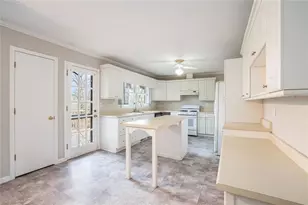 2564 Casablanca Dr, Conyers, GA 30012 - Photo 11