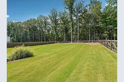 1039 Montrose Way, Hoschton, GA 30548 - Photo 3