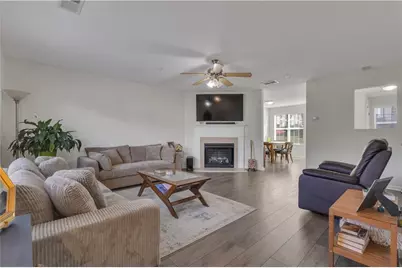 127 Chastain Circle, Newnan, GA 30263 - Photo 3