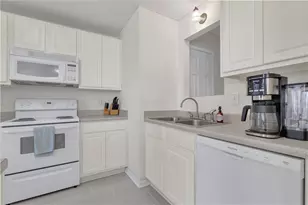 127 Chastain Cir, Newnan, GA 30263 - Photo 17