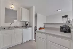 127 Chastain Cir, Newnan, GA 30263 - Photo 15