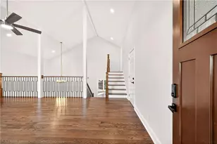 210 Lakeview Ridge W, Roswell, GA 30076 - Photo 5