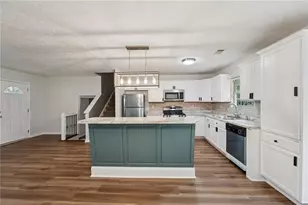 5415 Radford Ln, Lithonia, GA 30038 - Photo 5