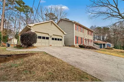 1490 Hickory Lane SW, Lilburn, GA 30047 - Photo 33