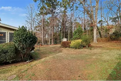 1490 Hickory Lane SW, Lilburn, GA 30047 - Photo 37