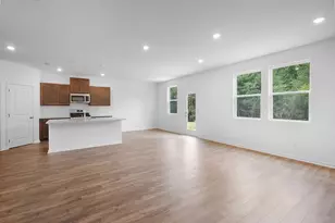 219 Groveton Ct, Euharlee, GA 30145 - Photo 9